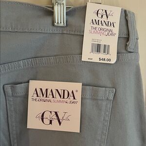 Gloria Vanderbilt Women's Amanda Jeans - hydra blue, never worn